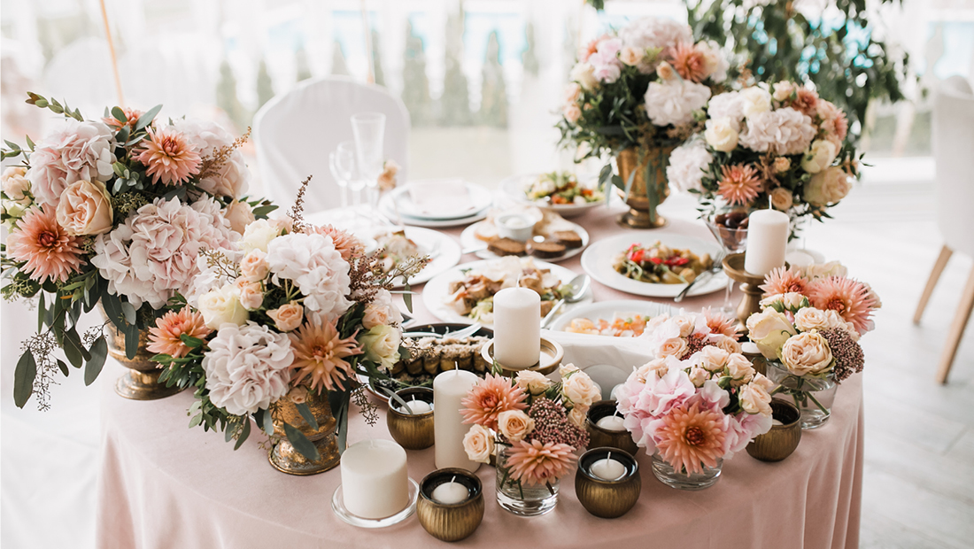 trau-dich-blumen-hochzeitsdekoration